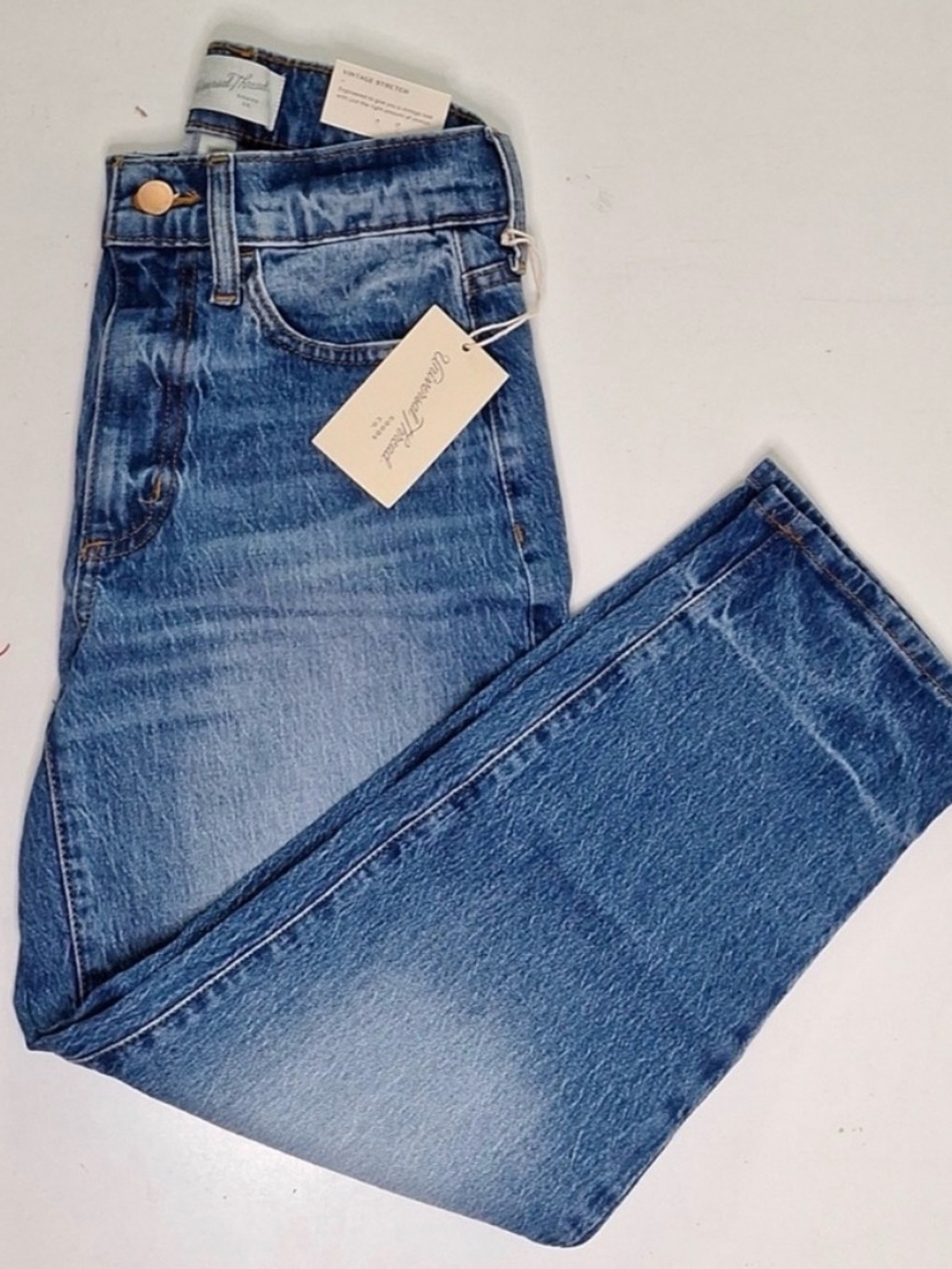 UNIVERSAL THREAD Straight Long Jeans, Women’s 4/27L, Medium Wash Blue